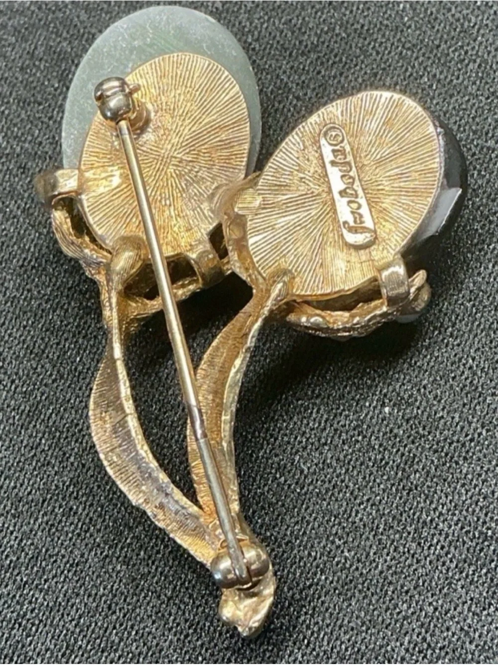 Vintage Signed Swoboda Jade Aventurine Pearl Floral Gold Tone Brooch Pin